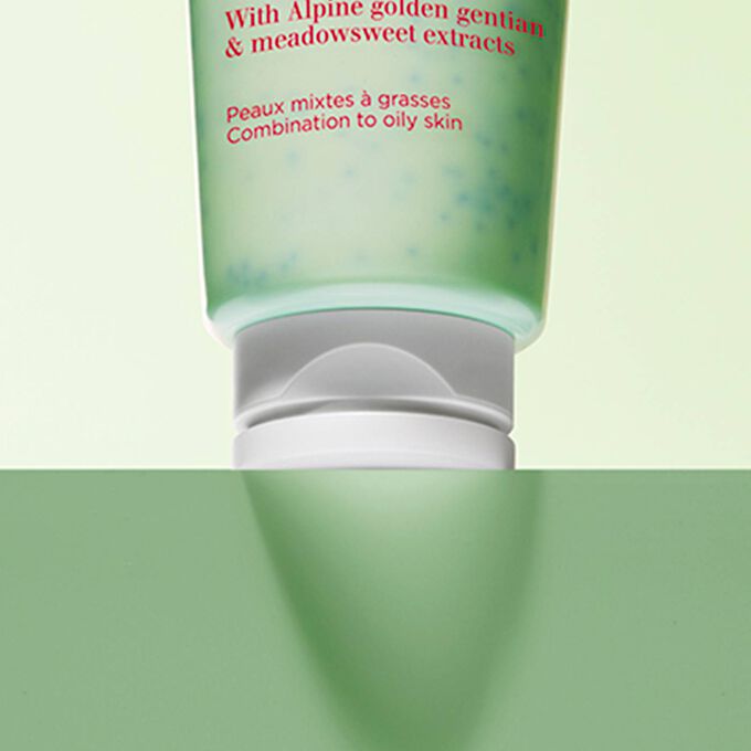 Gentle Foaming Purifying Cleanser