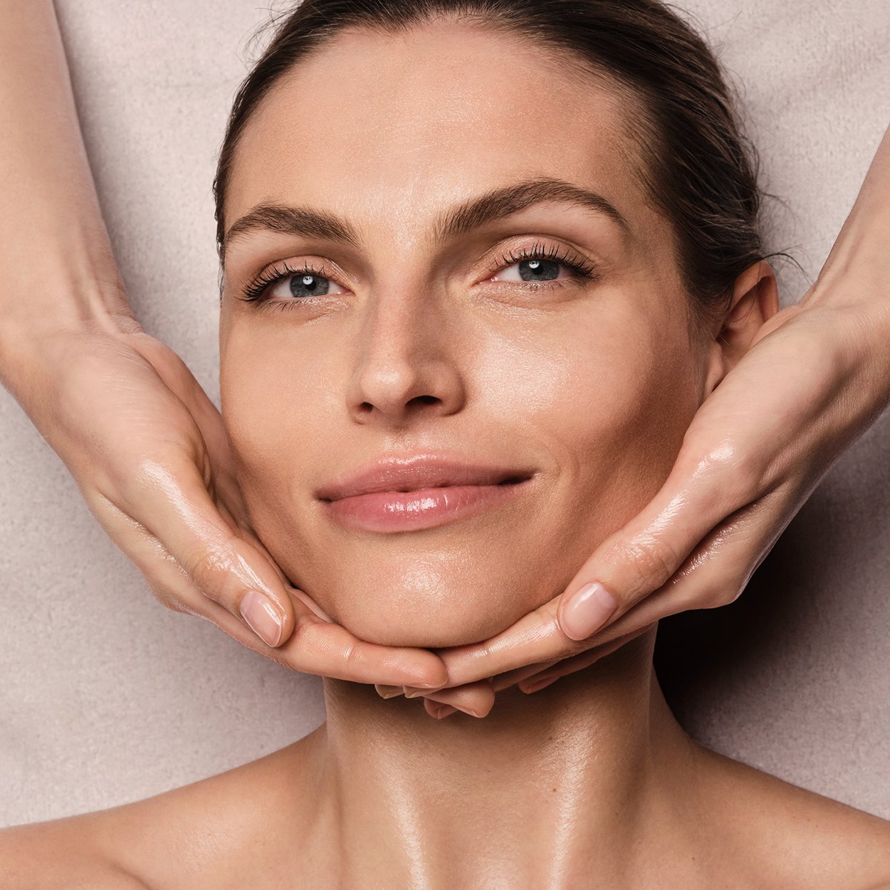 ULTRA RELAXING AROMA FACIAL